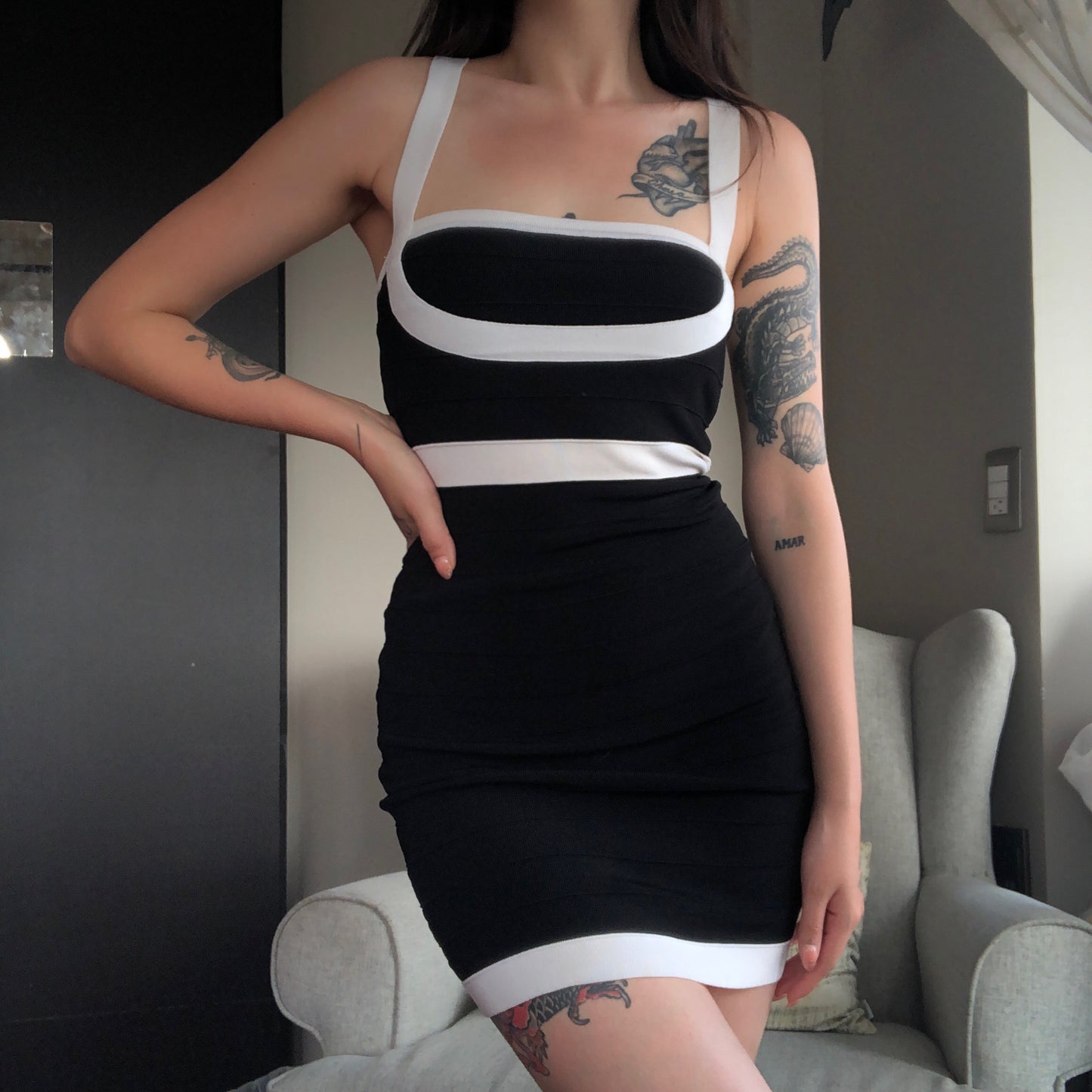Vestido blanco con negro