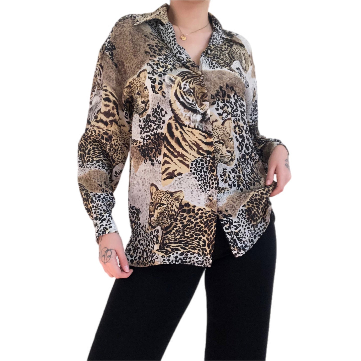 Blusa animal print de seda