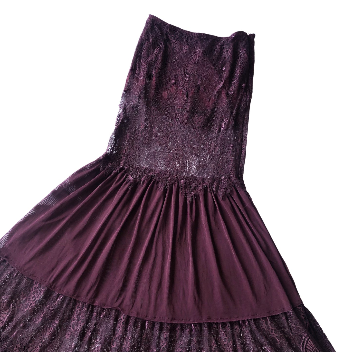 Falda violeta larga encaje