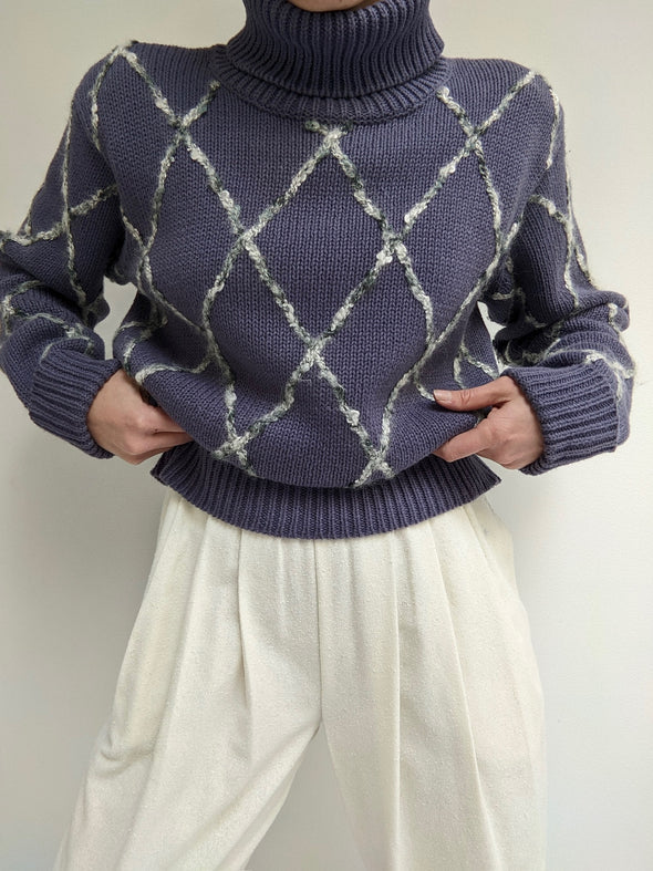 Suéter lila rombos