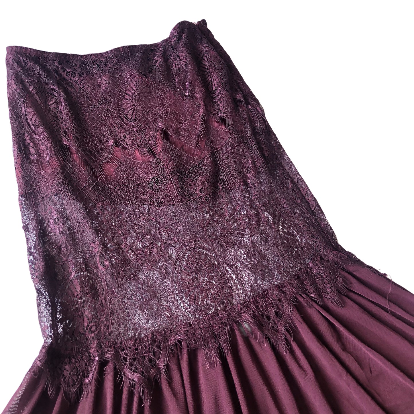 Falda violeta larga encaje