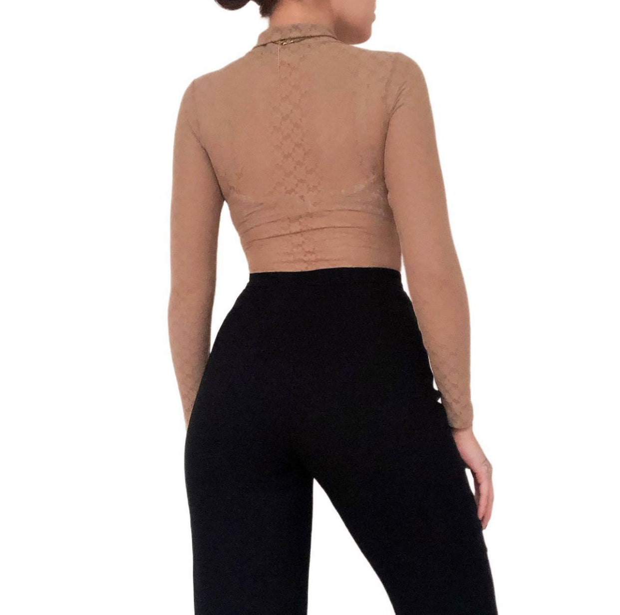 Bodysuit café con flores y transparencias