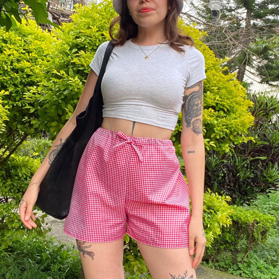 Short rojo de cuadros handmade