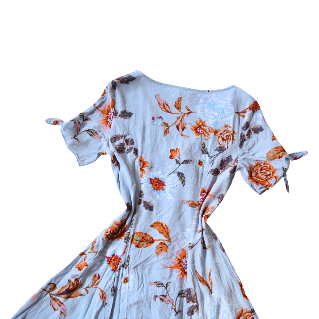 Vestido azul cielo floral