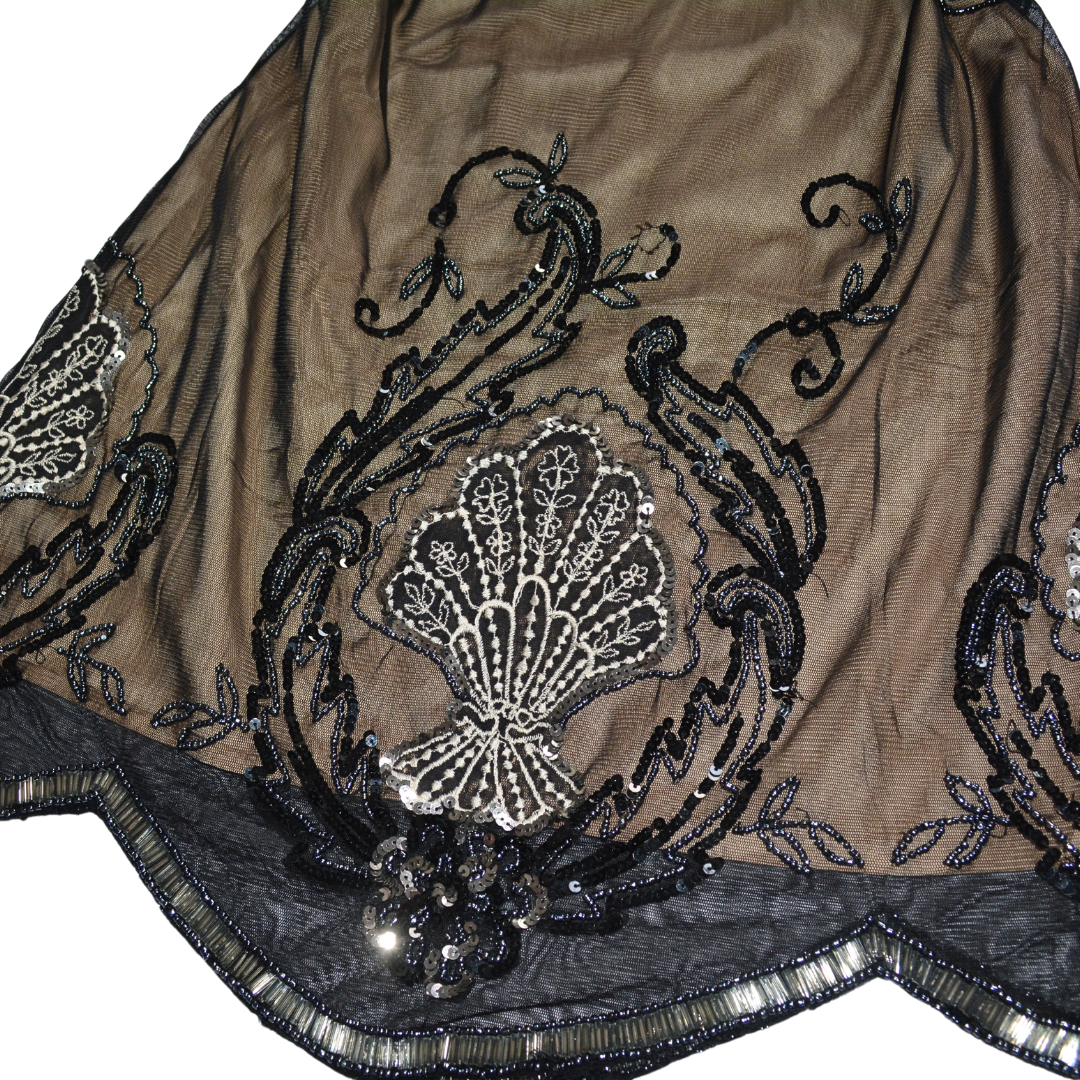 Vestido mesh con canutillo y forro nude