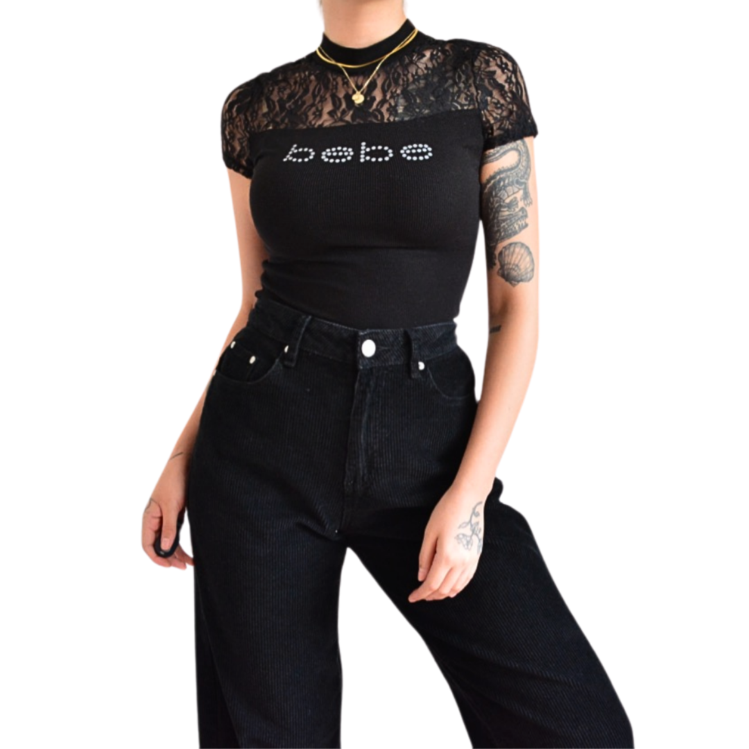Blusa Bebe negra con encaje