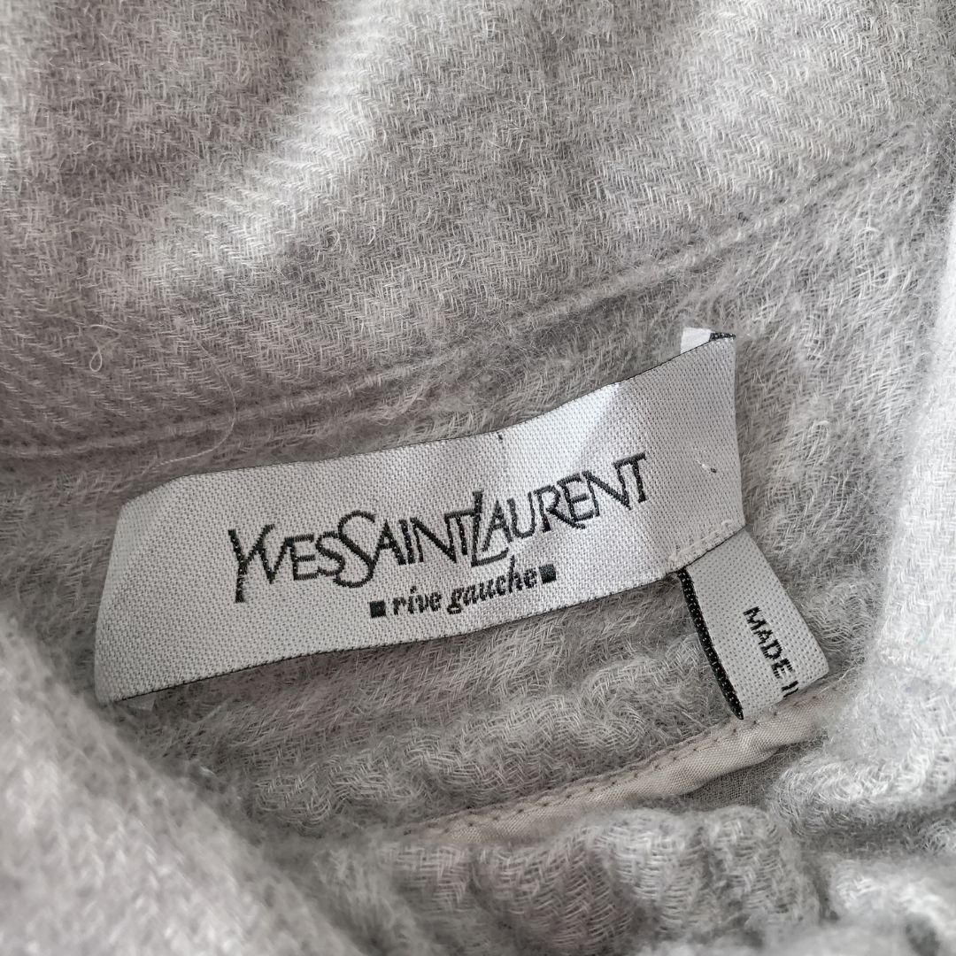 Blusa Yves Saint Laurent