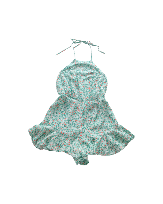 Vestido floral con holanes y escote