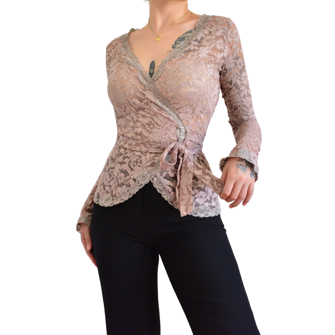 Blusa de encaje rosa