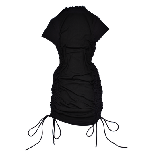 Vestido negro con tiras ajustables