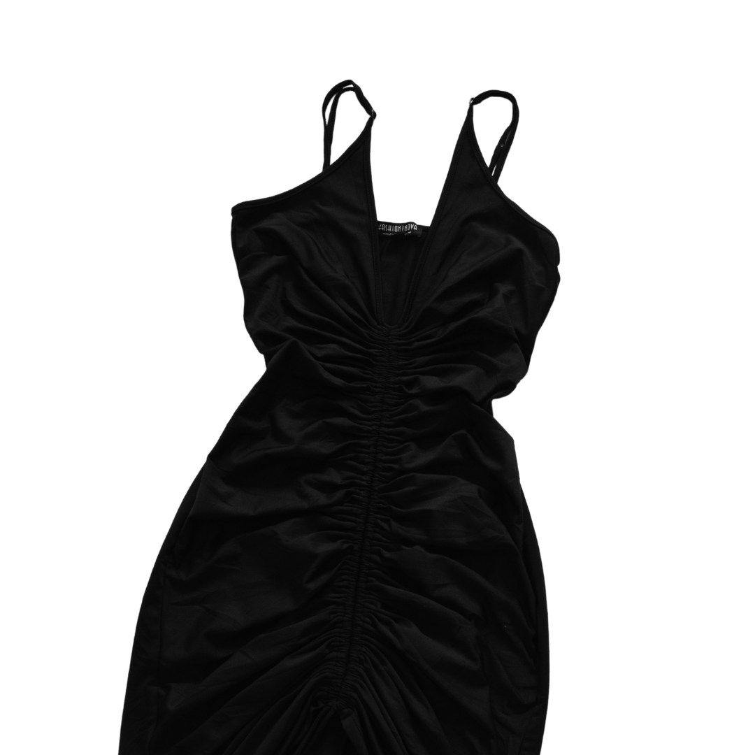Vestido negro drappeado