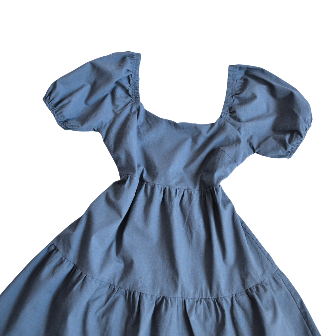 Vestido azul con manga de globo