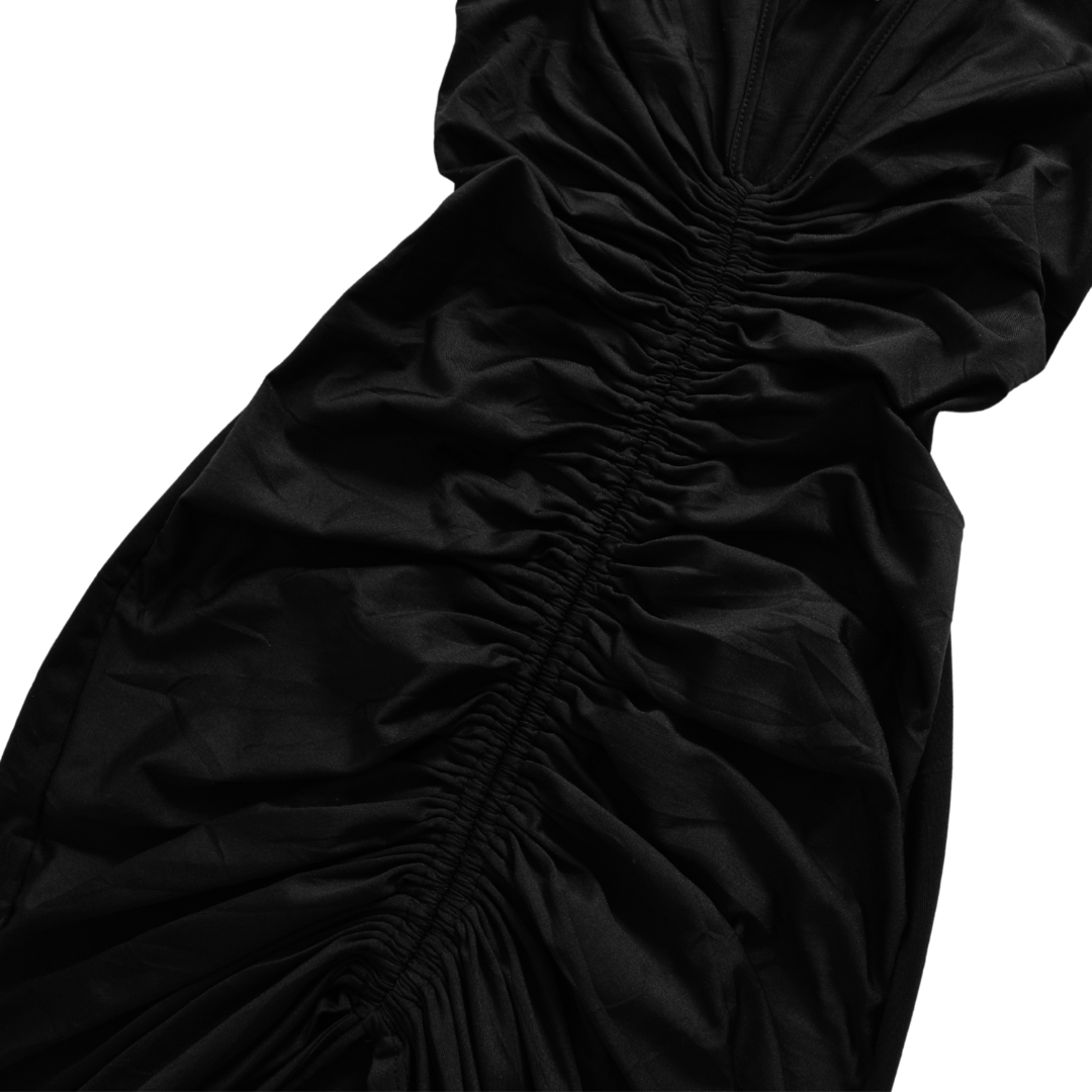 Vestido negro drappeado