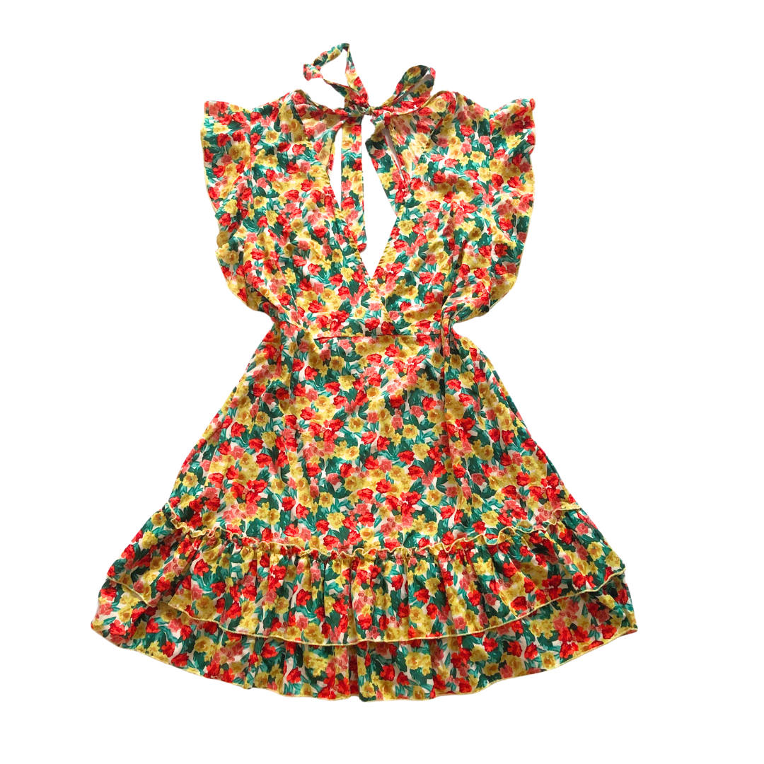 Vestido floral rojo con holanes