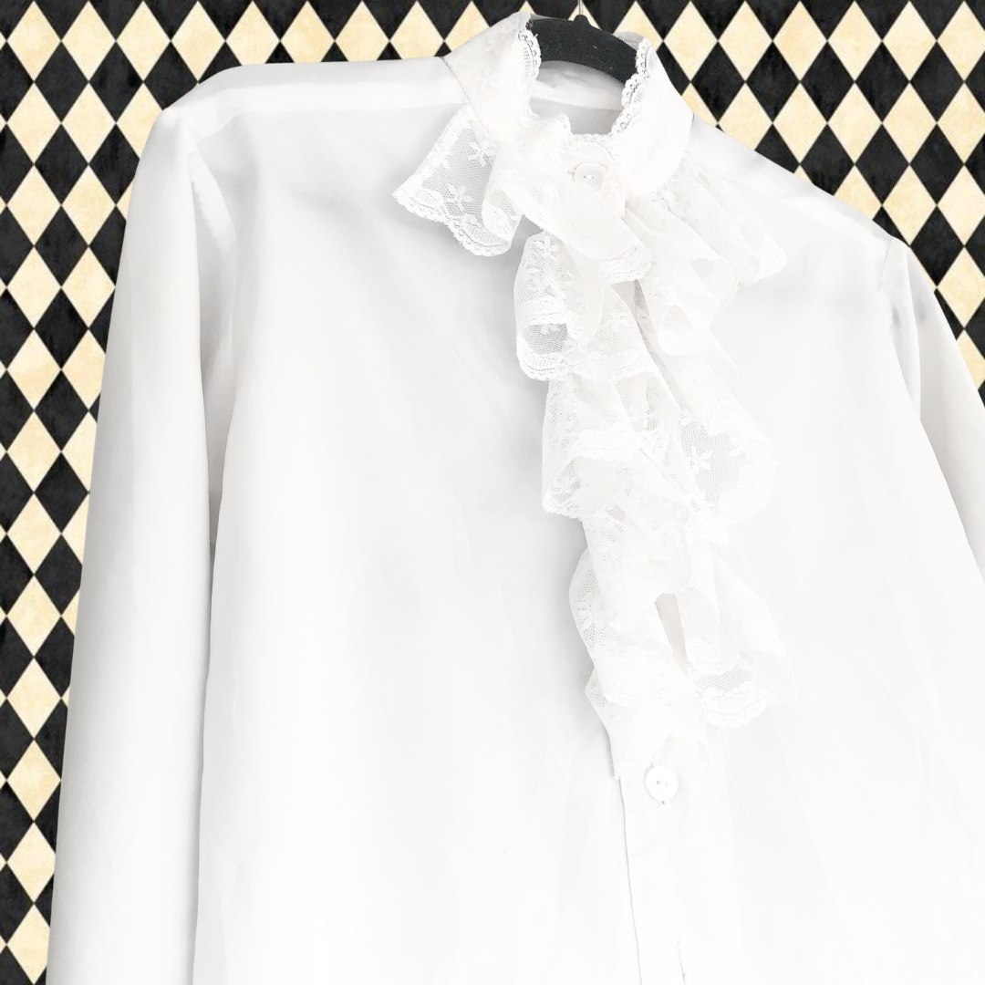 Blusa blanca victoriana ruffles y encaje