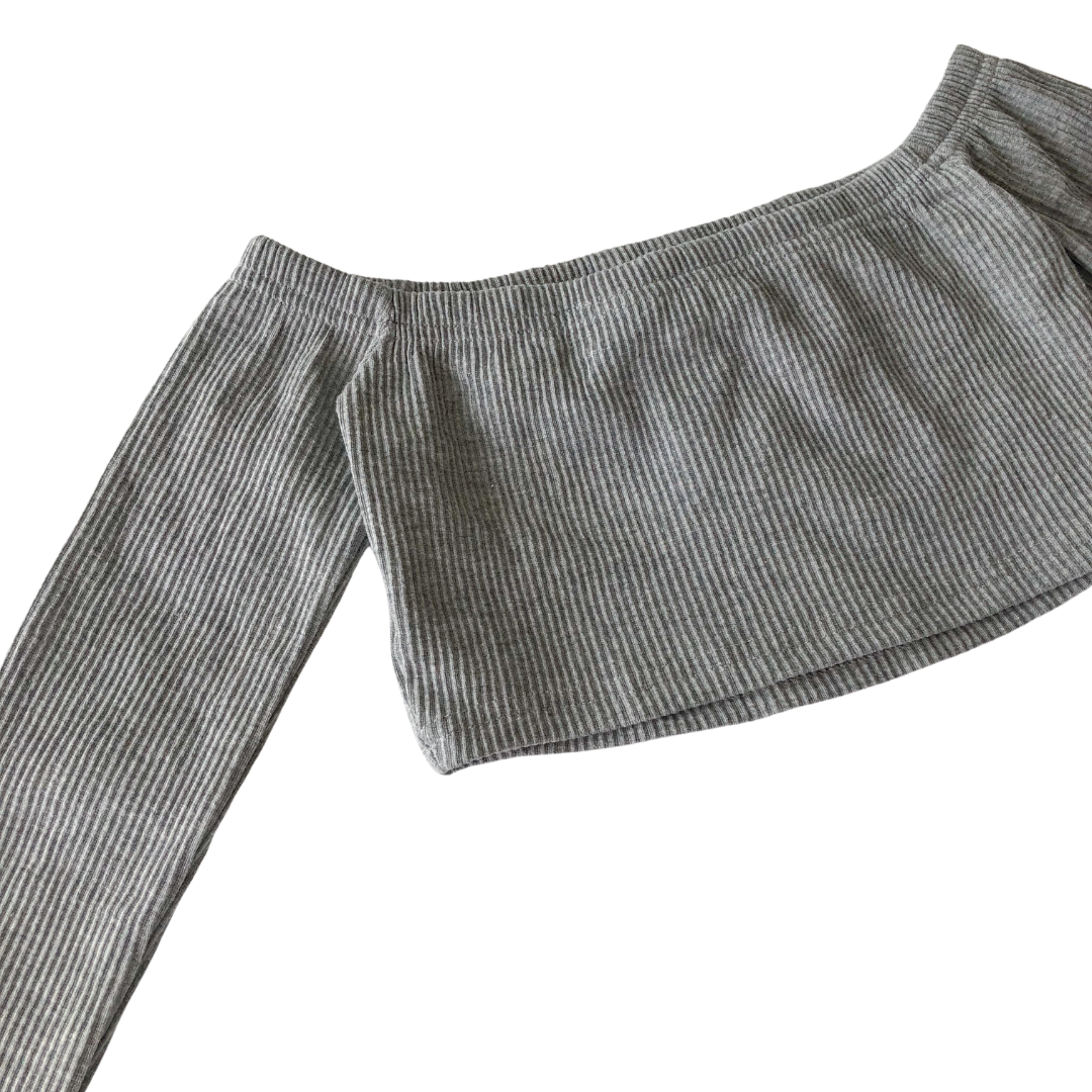 Top gris off shoulder