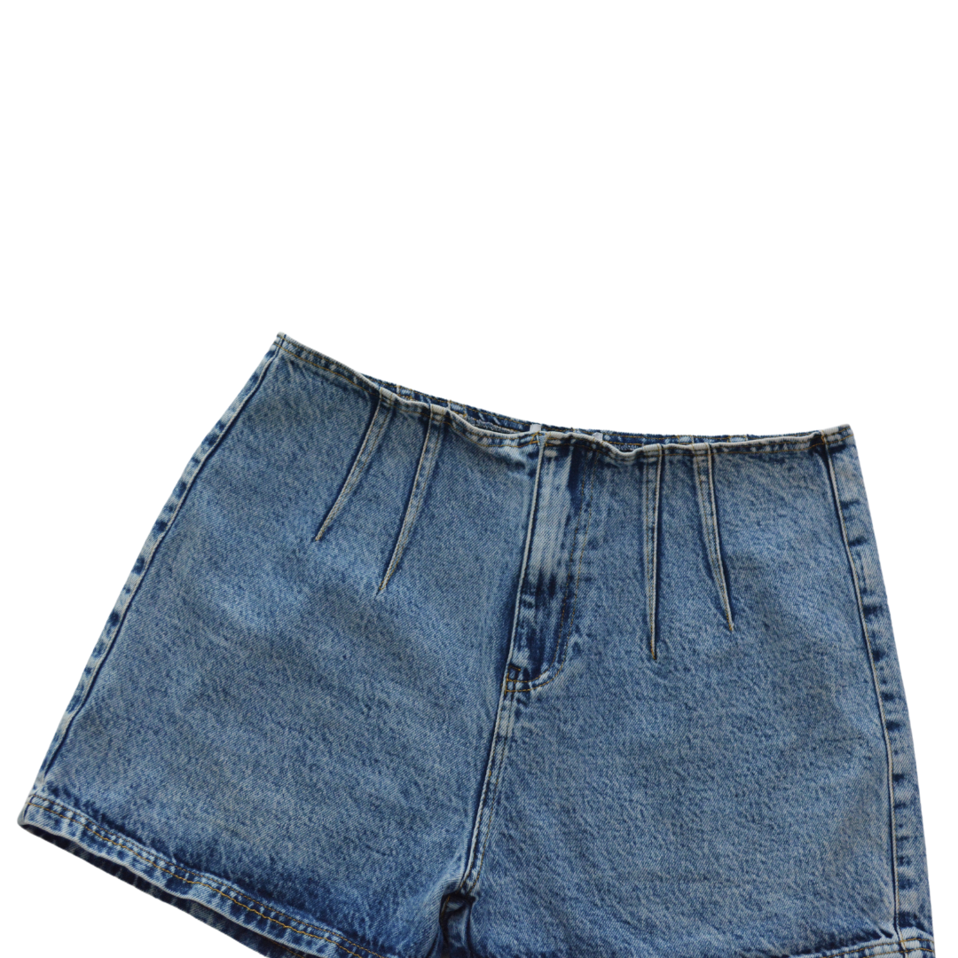 Short denim tiro alto