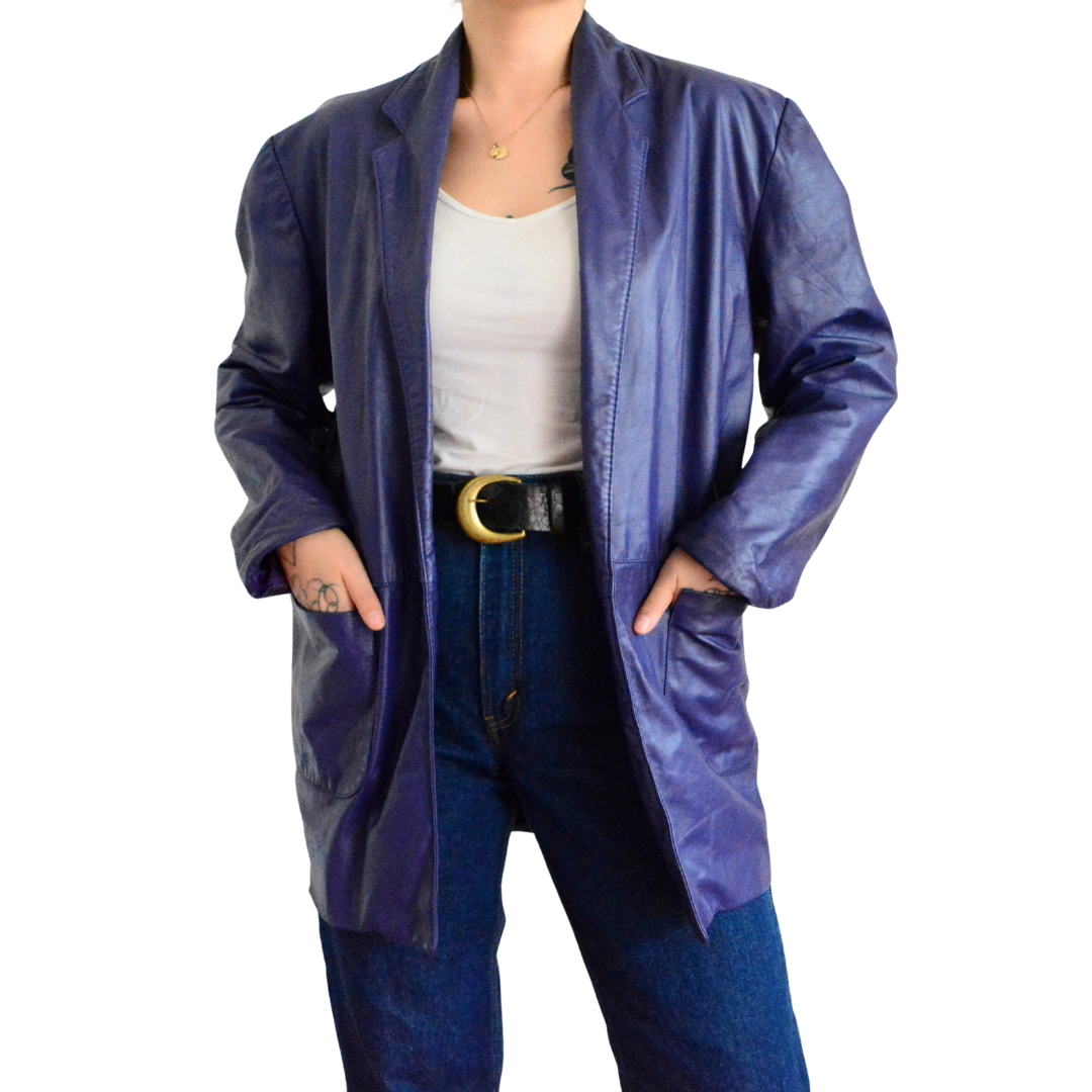 Gabardina vintage morada de cuero