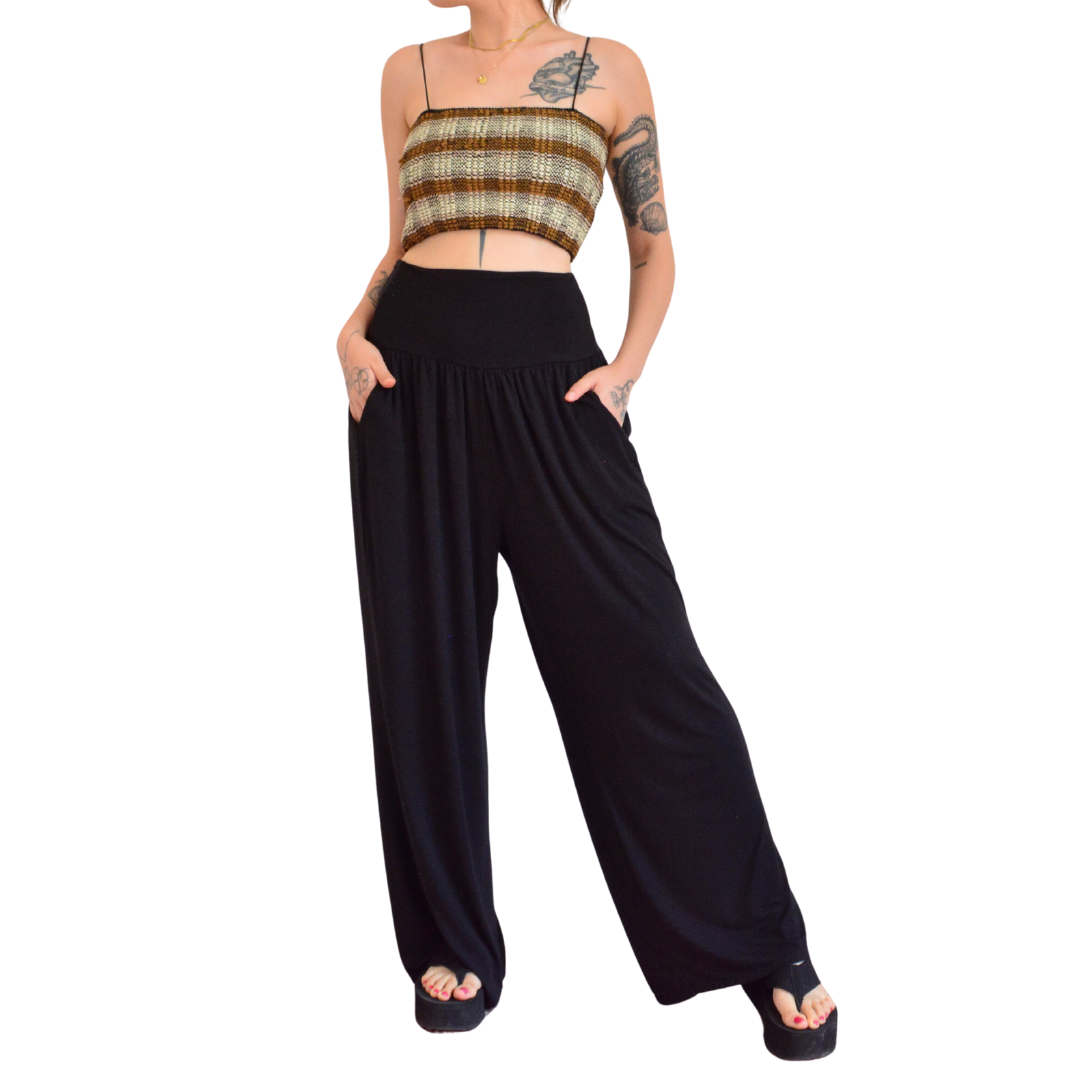 Pantalón negro holgado