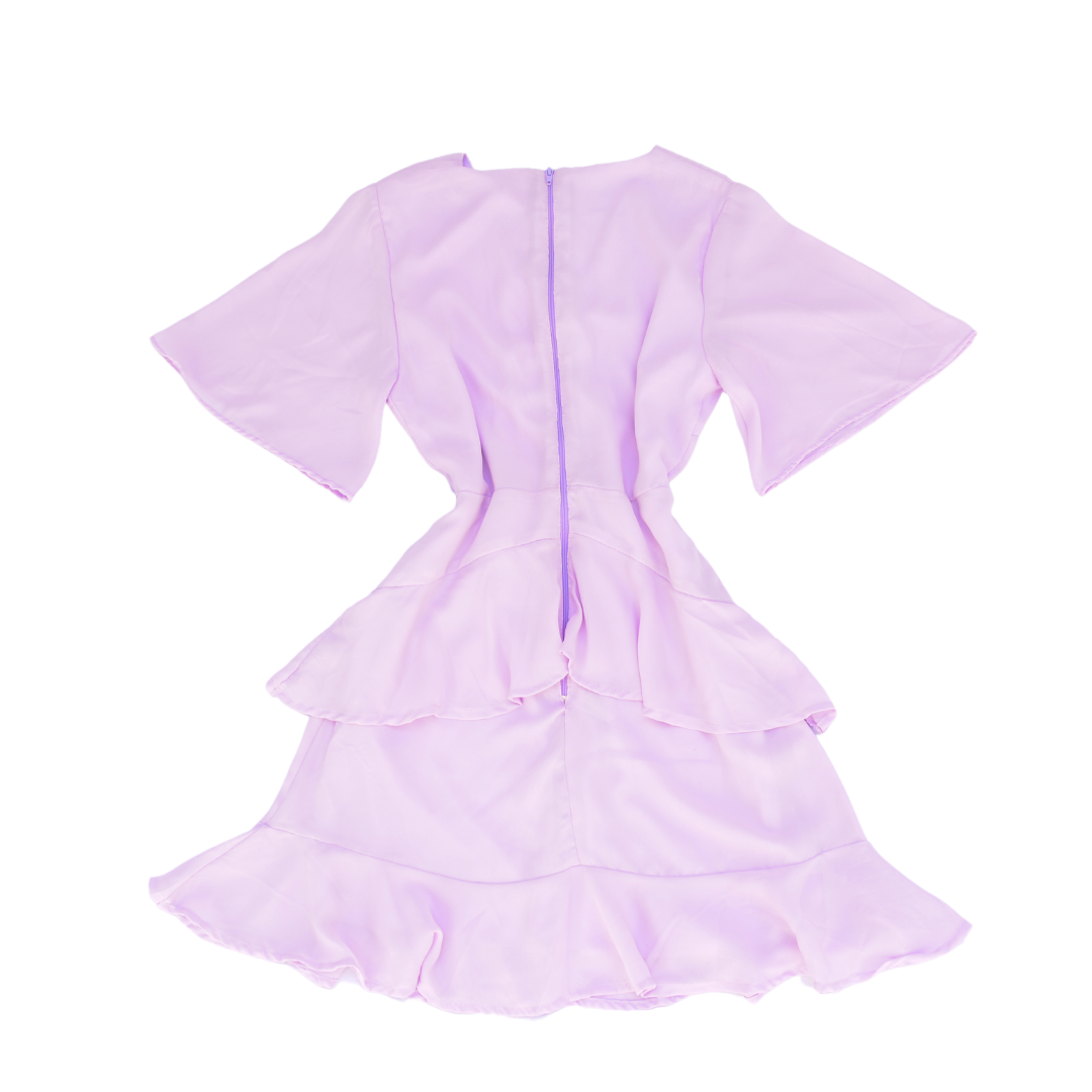 Vestido lila con olanes