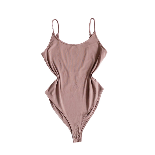 Bodysuit morado pálido con abertura