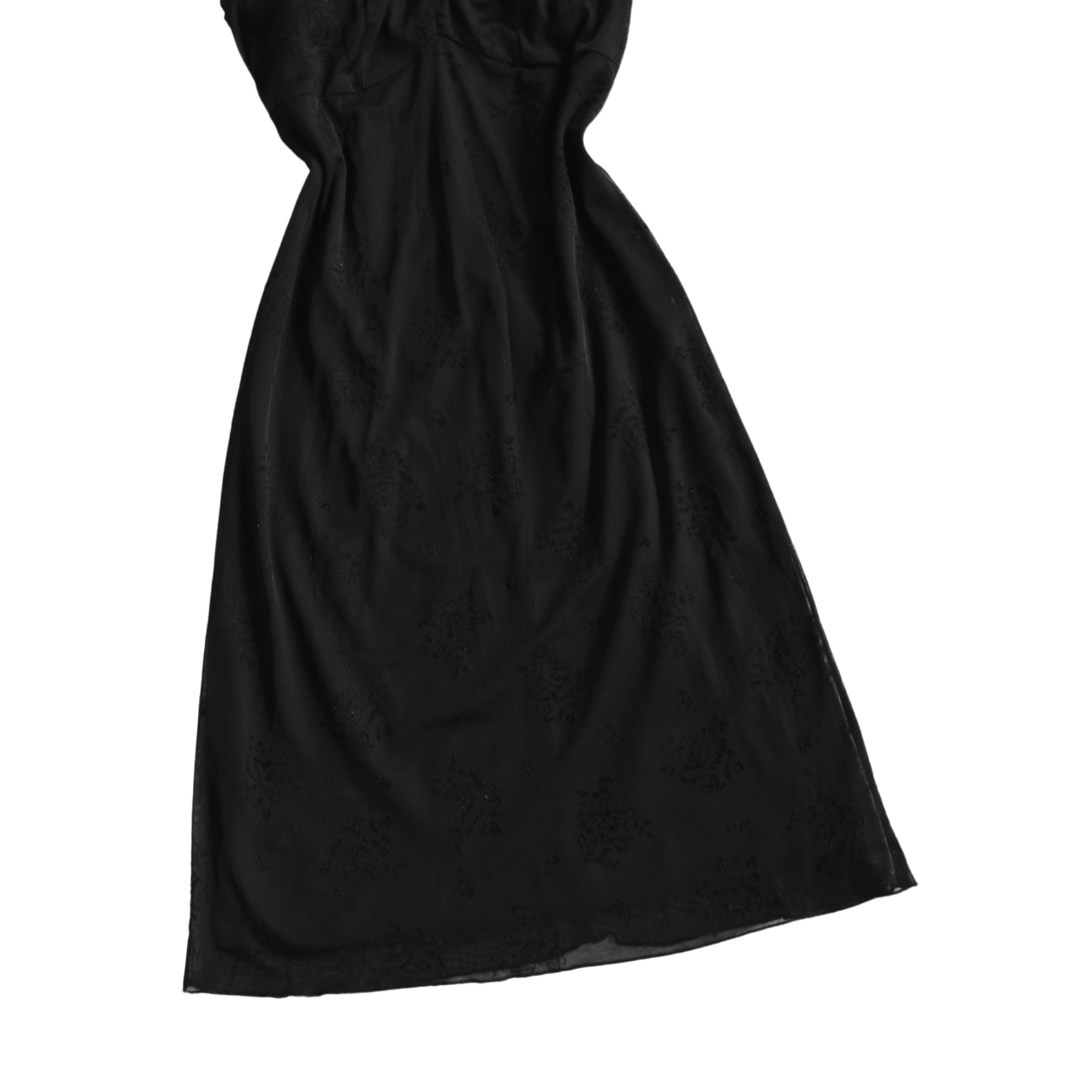 Vestido negro de gasa con terciopelo floral