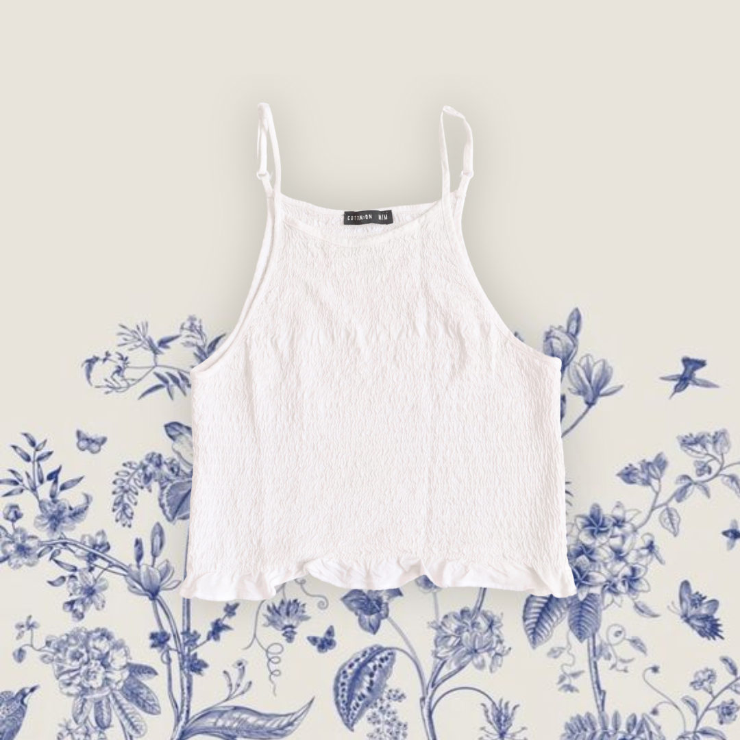 Top blanco fruncido