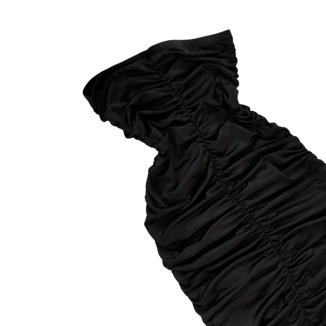 Vestido negro drappeado