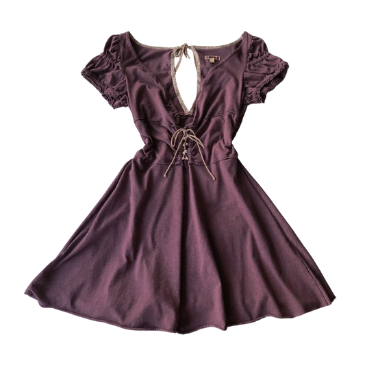 Vestido purpura cierre corset