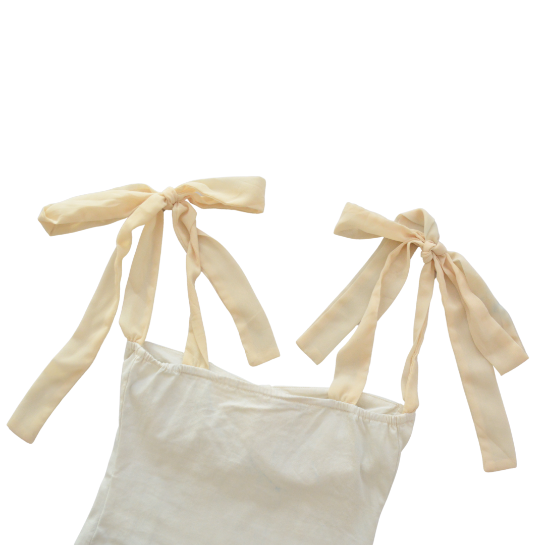 Top beige bustier y listones