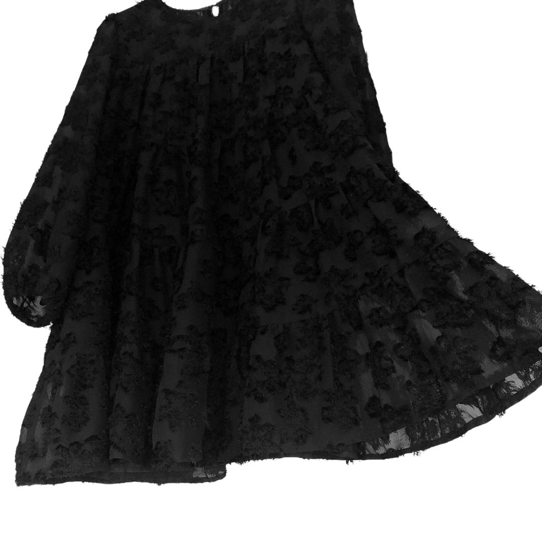 Vestido negro gasa escalonado