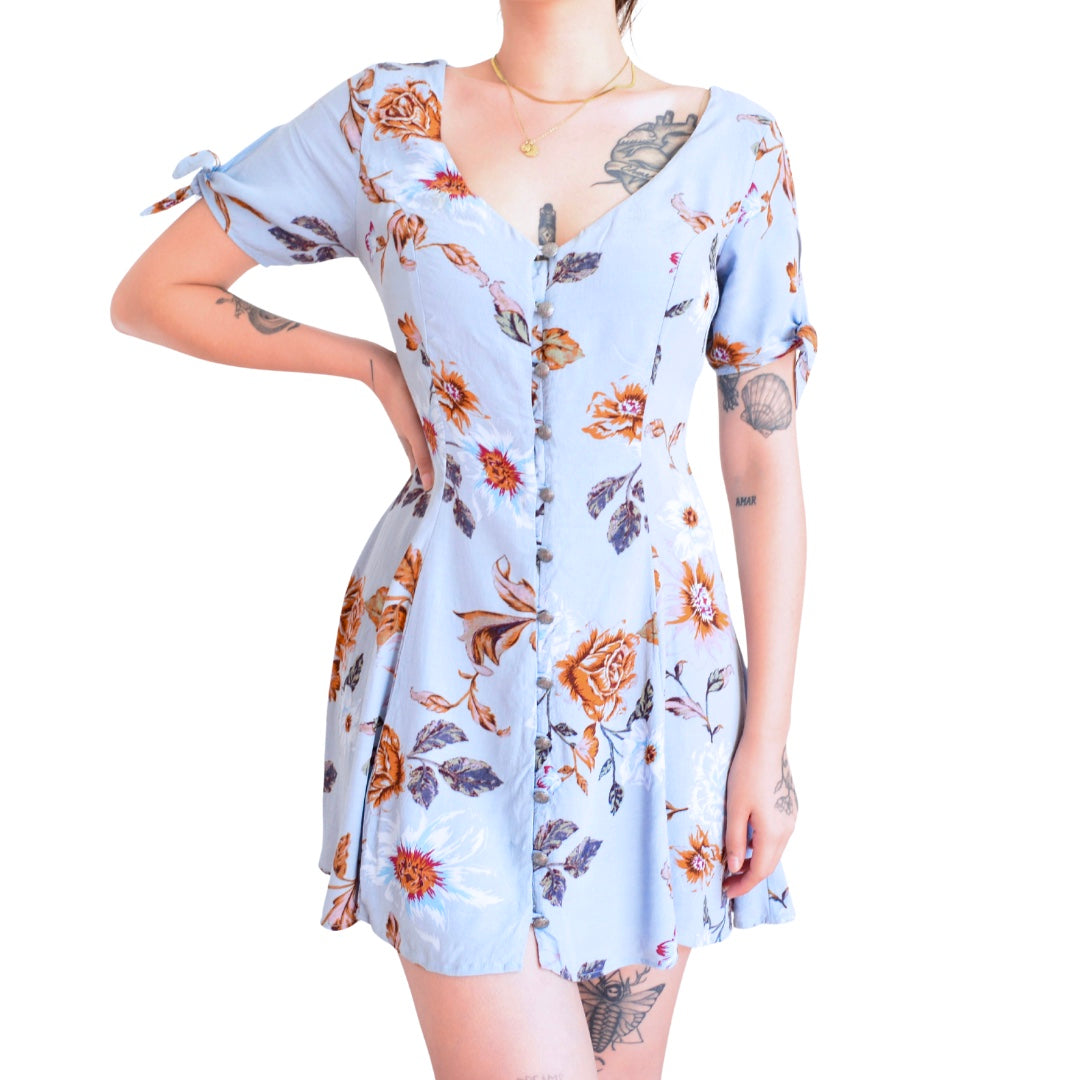 Vestido azul cielo floral