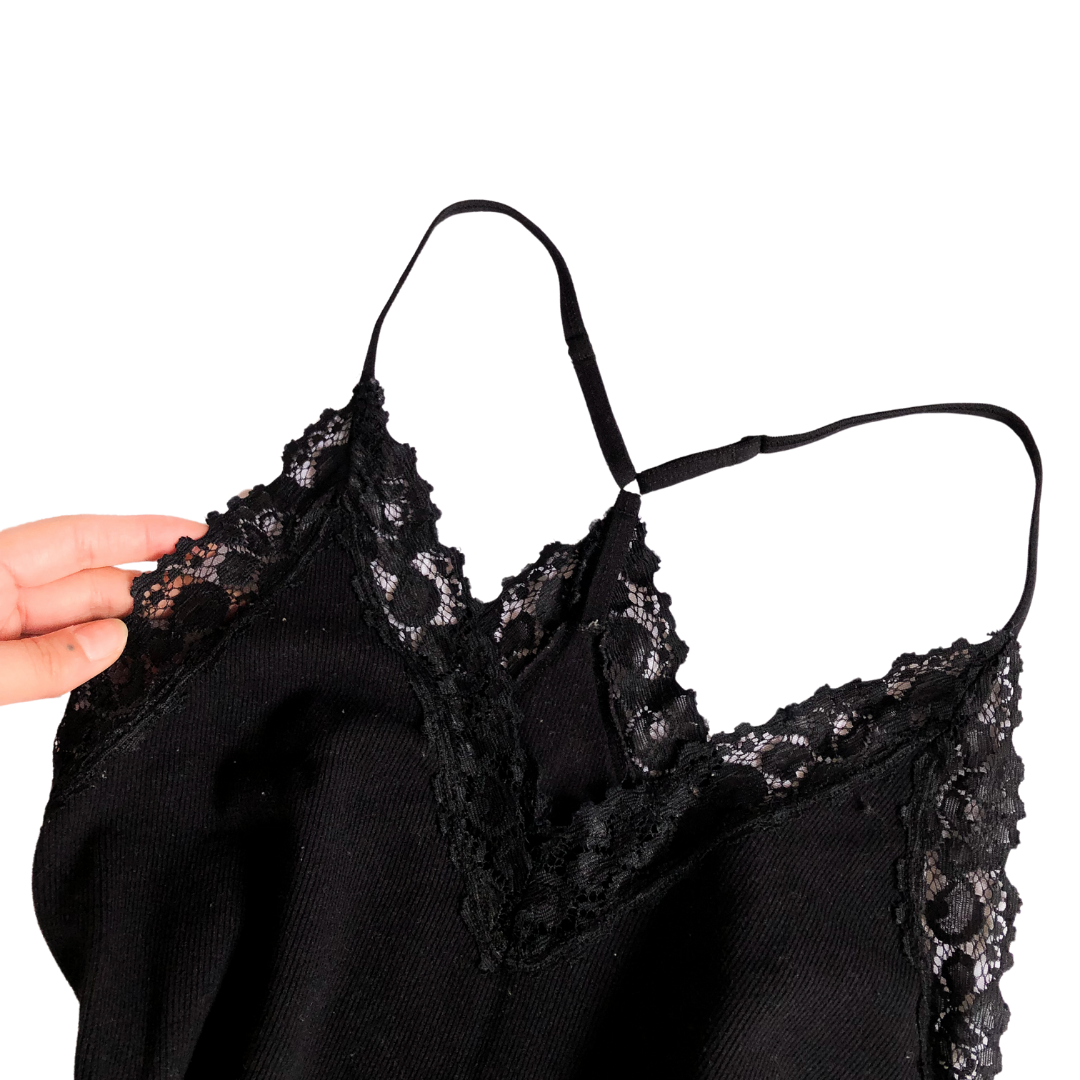 Bodysuit negro con encaje