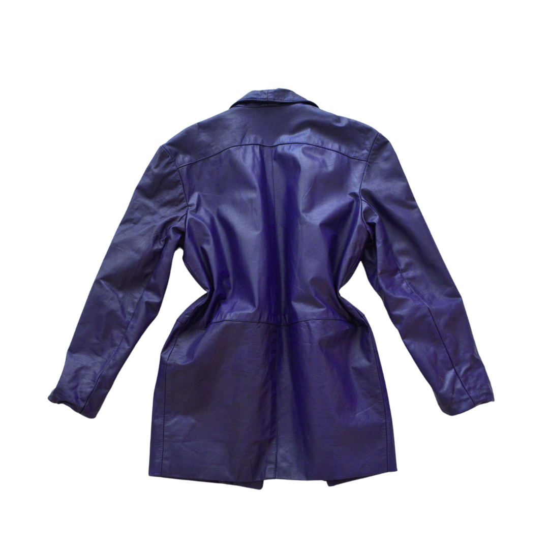 Gabardina vintage morada de cuero