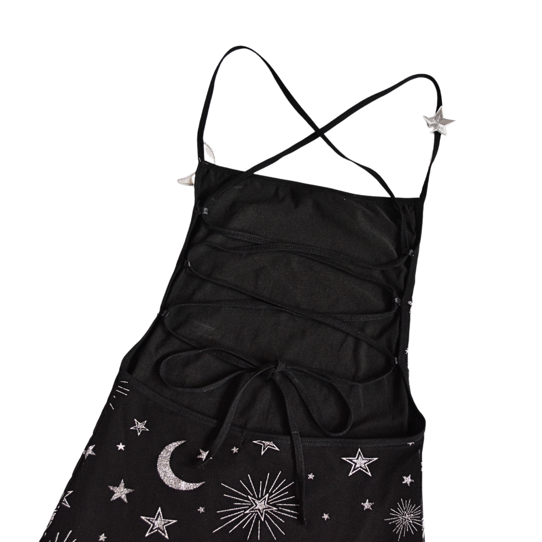 Vestido cosmos de estrellas y lunas
