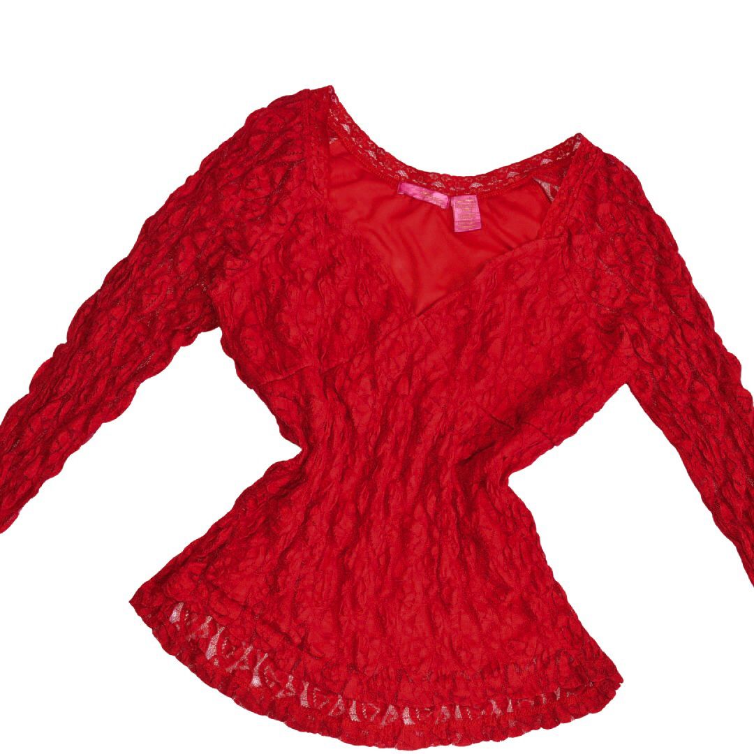 Blusa roja encaje