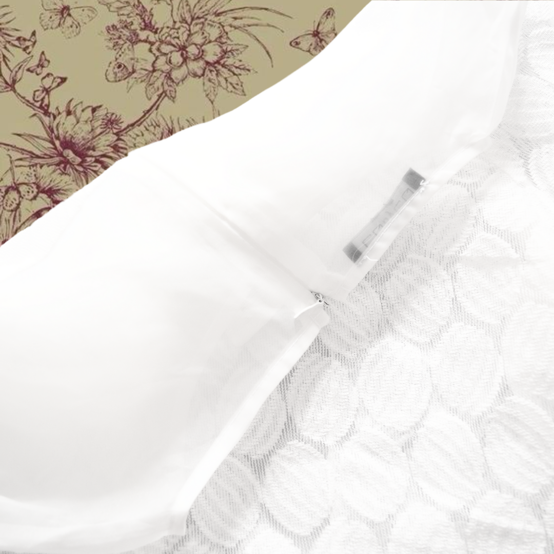 Blusa blanca con moño upcycling