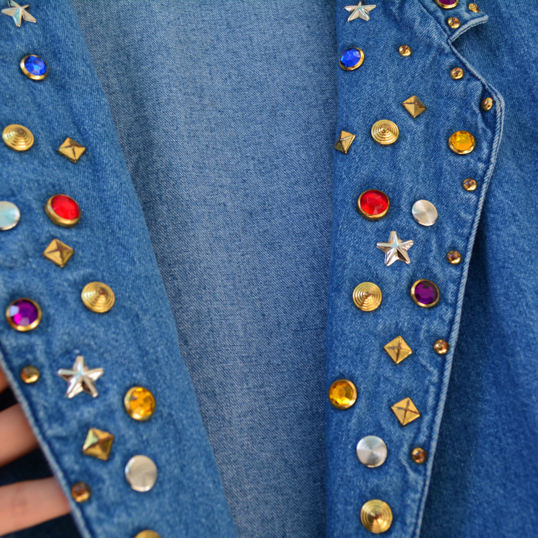 Gabardina vintage denim con pedrería