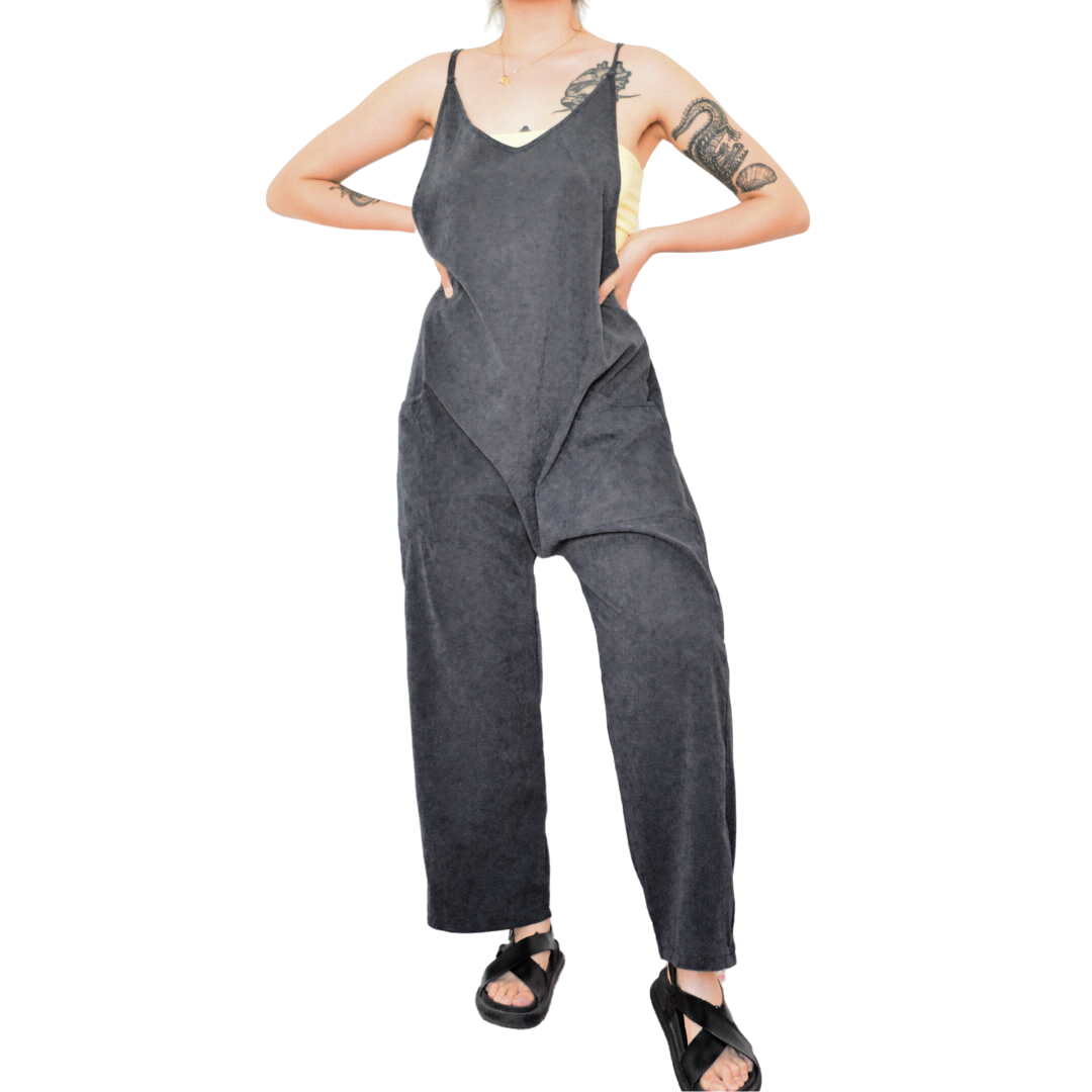 Overol gris con bolsas