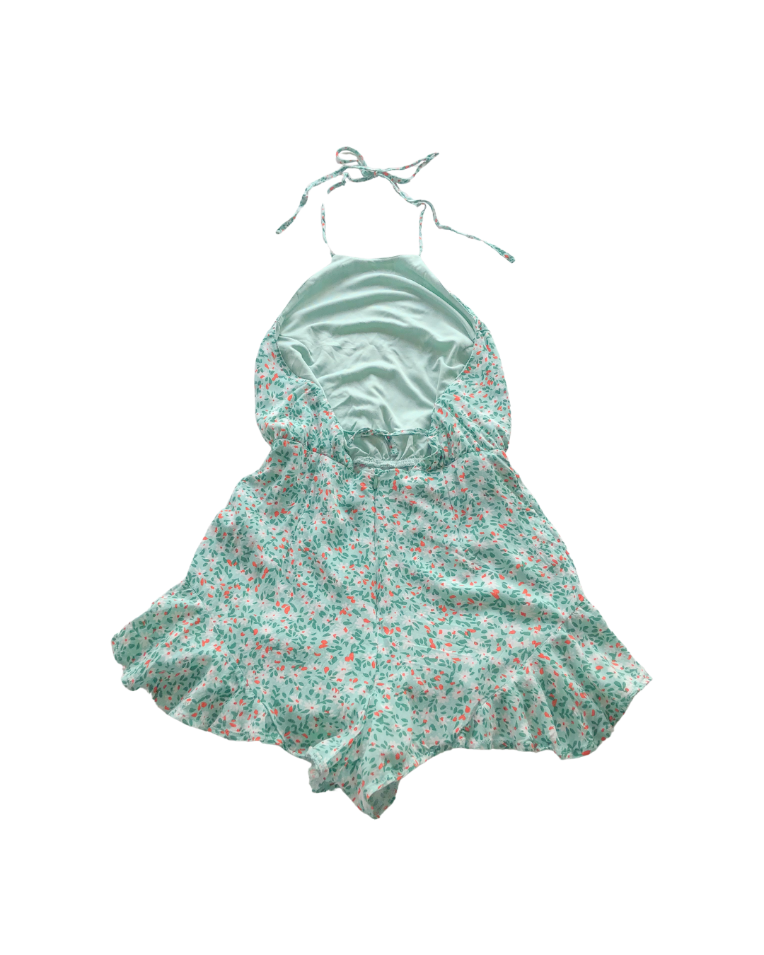 Vestido floral con holanes y escote