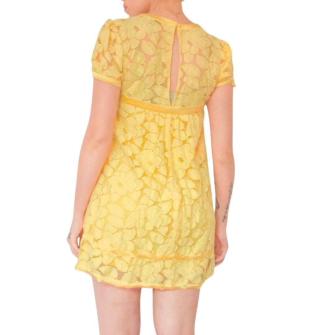 Vestido babydoll floral
