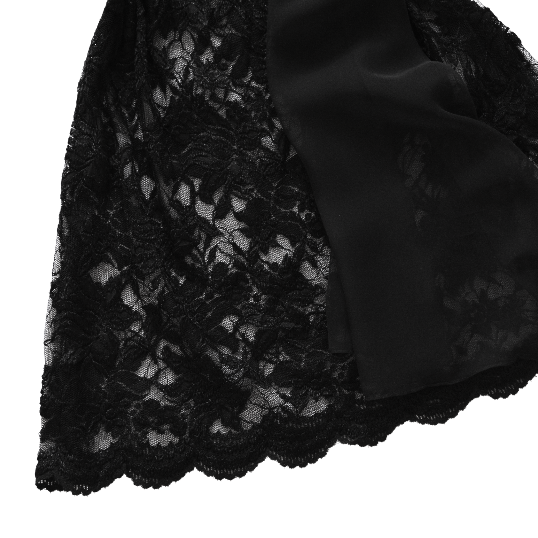 Vestido negro de encaje