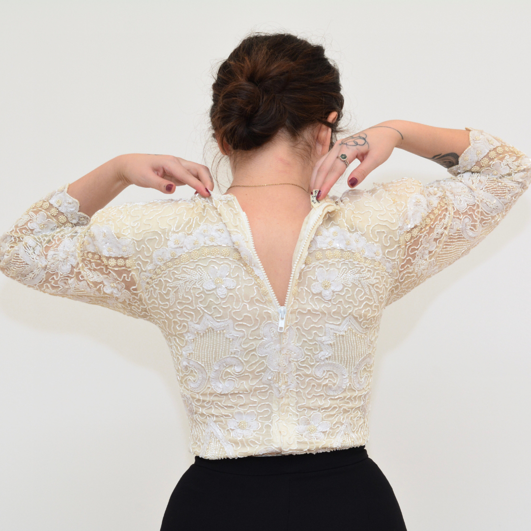 Blusa art deco vintage de seda y aplicaciones