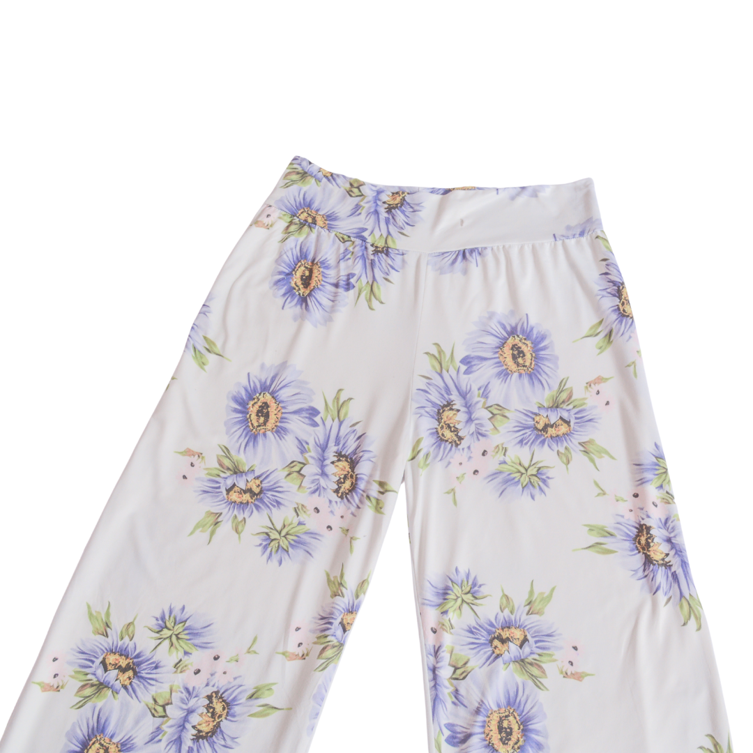 Pantalón blanco con flores