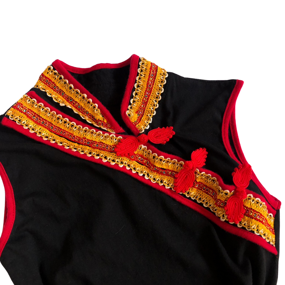 Blusa oriental negro con rojo