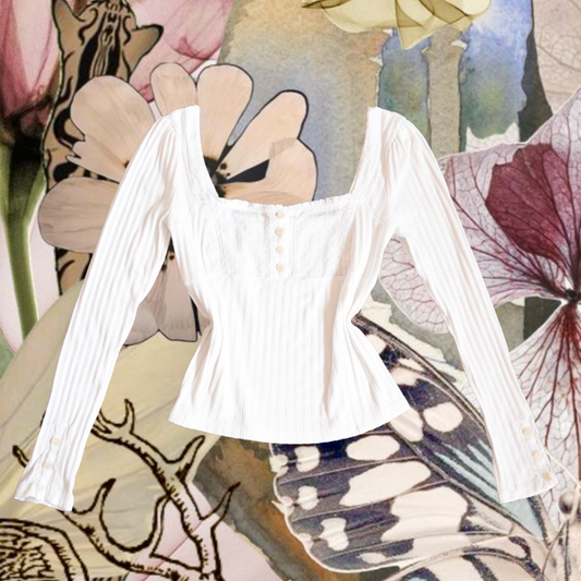 Blusa blanca con botones