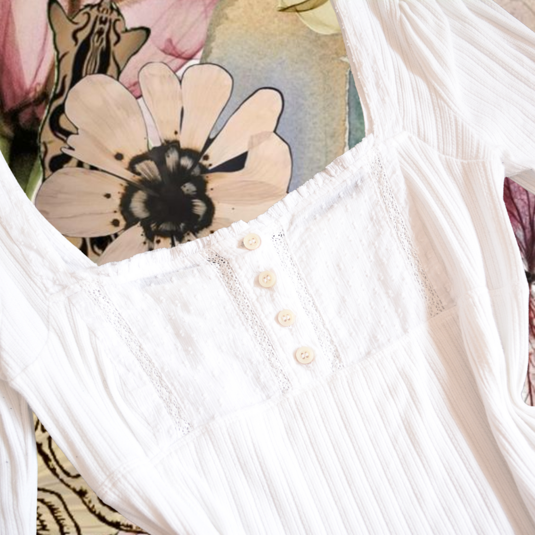 Blusa blanca con botones