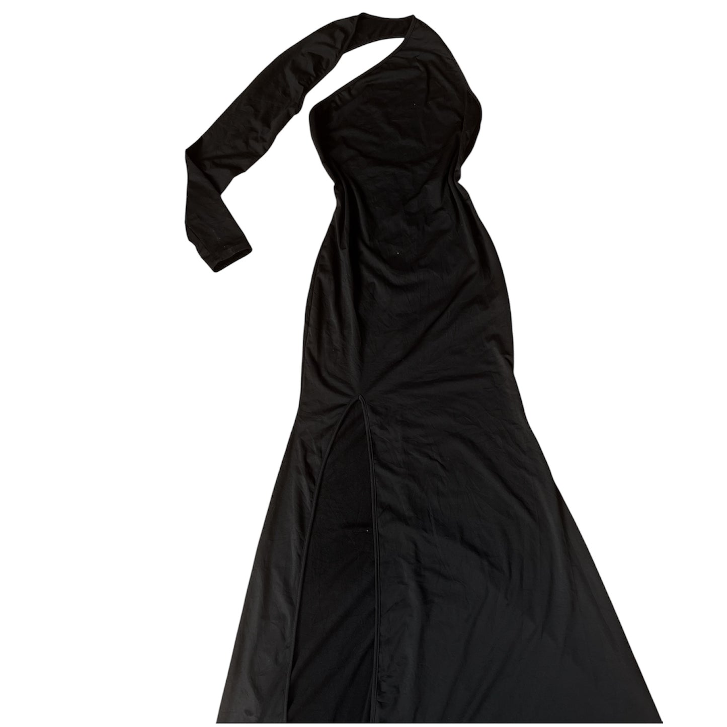 Vestido negro largo asimétrico
