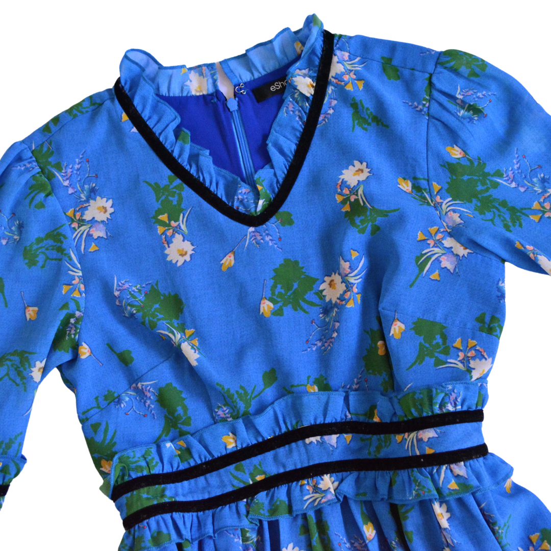 Vestido azul midi de flores