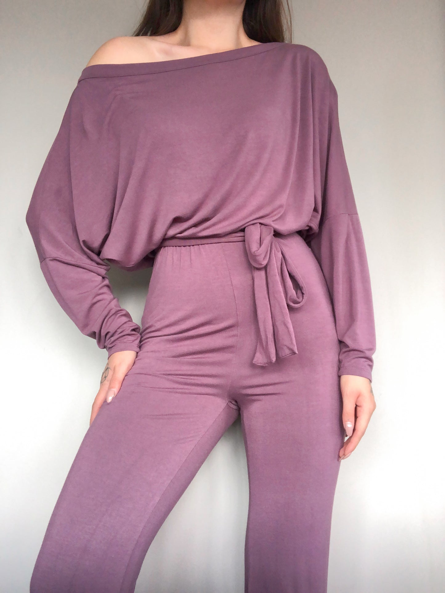Jumpsuit morado pálido